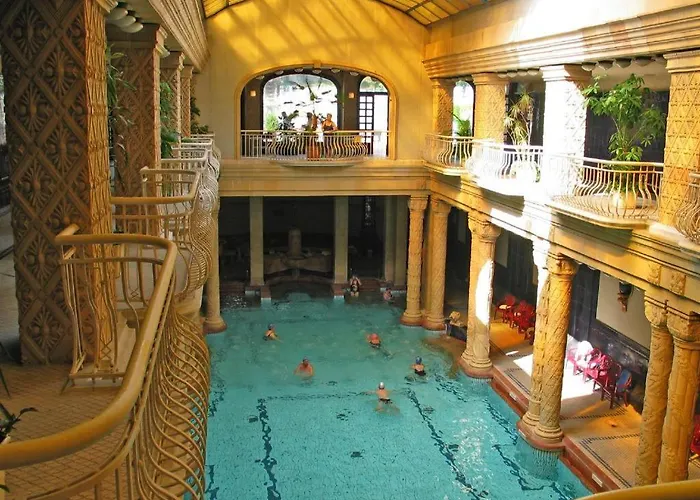 Budapest Central Andrassy Apartment